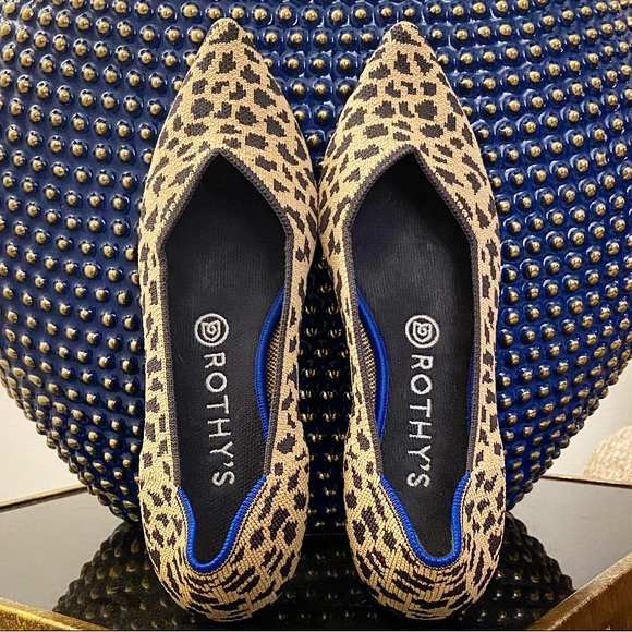 Rothy’s The Point Leopard Flats, Retired Print, Size 8 - Picture 3 of 15